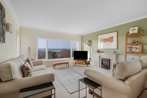 Photo 21- click for photo gallery